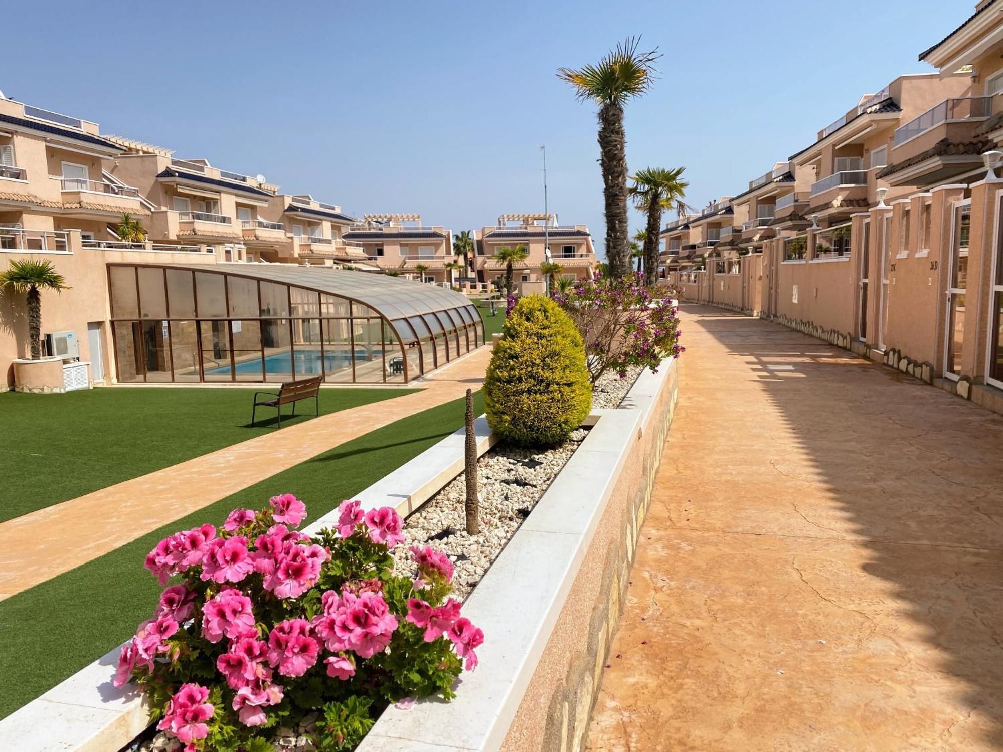 Apartments Punta Prima Indoor & Outdoor Pool Torrevieja Exterior foto